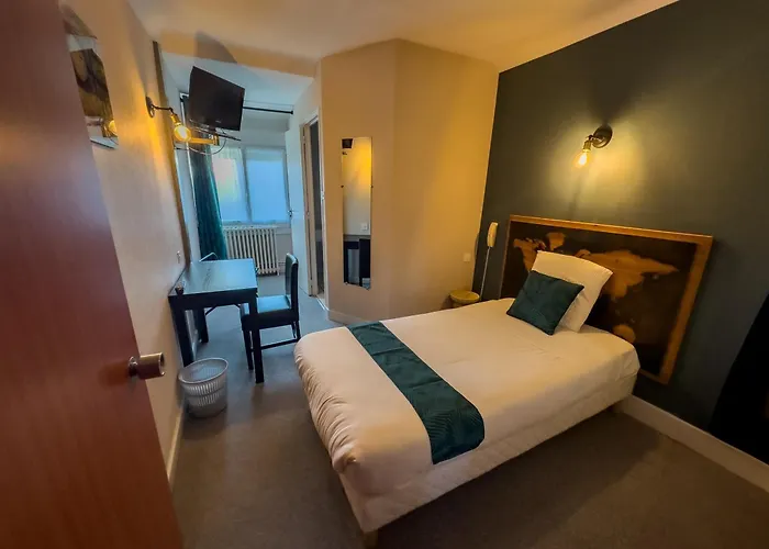 Logis Hotel Restaurant Des Voyageurs