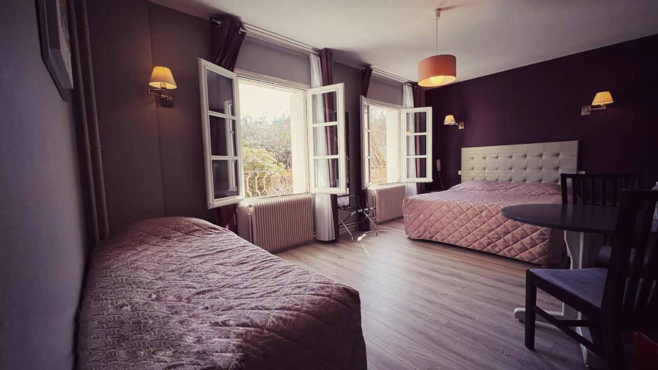 Logis Restaurant Des Voyageurs 3* Tarnac