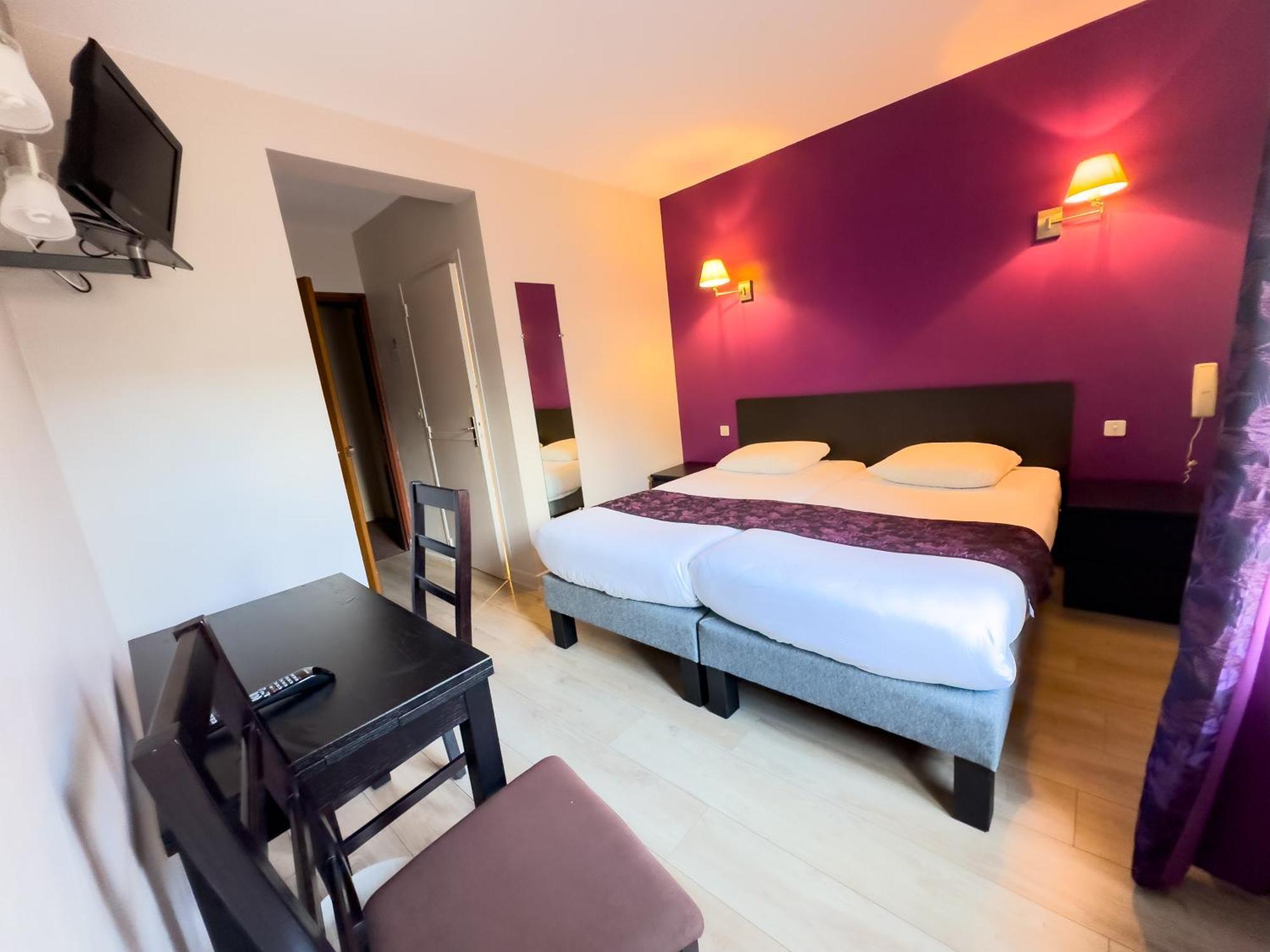 Logis Restaurant Des Voyageurs 3*